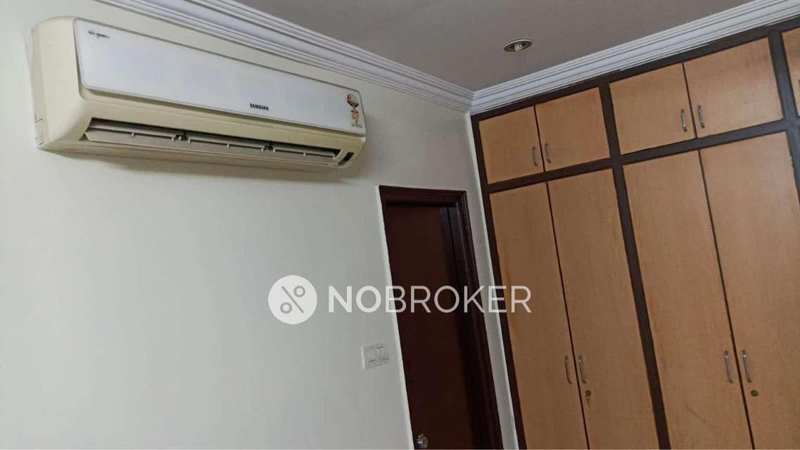 3 BHK Flat In Shanta Sriram Chippendale For Sale  In Musheerabad