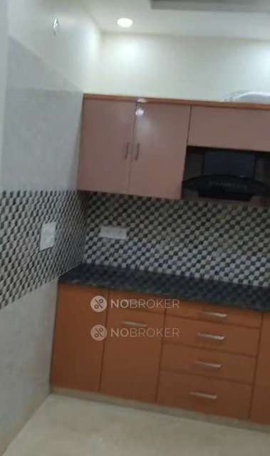 2 BHK Flat In D1-a Block, Janakpuri For Sale  In Janakpuri