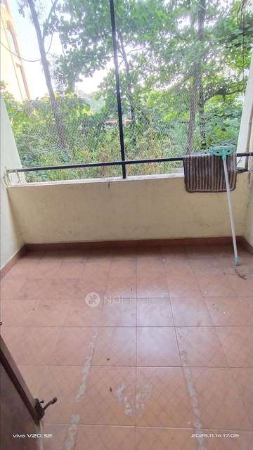 2 BHK Flat In  Florentine Housing Society  For Sale  In Ghorpadi