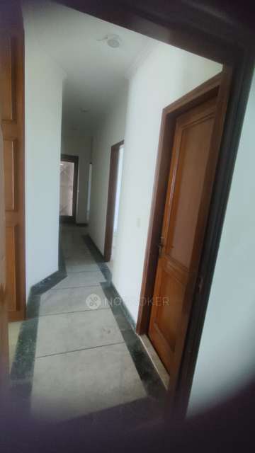 4 BHK Flat For Sale  In South Extension Ii