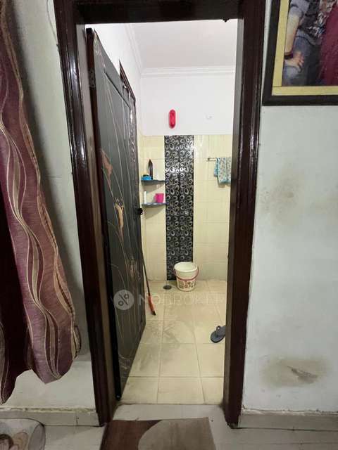 3 BHK Flat In 104 For Sale  In Little Smile Dental Clinic