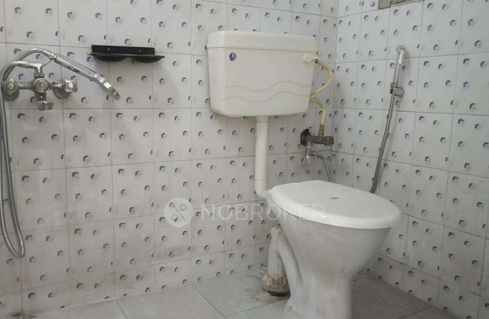 PG for Anyone in Bt Kawade Road Basketball Court