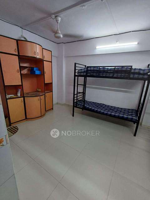 1 BHK Flat In Apartment  For Sale  In Kandivali West