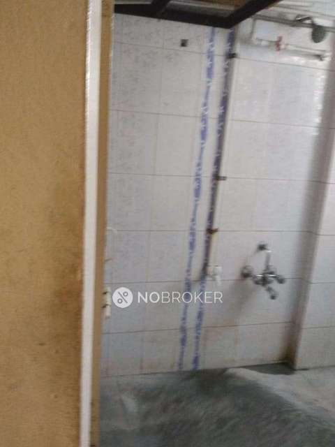 1 BHK Flat In Laxmi Complex For Sale  In Nana Peth