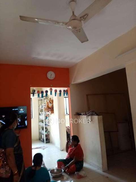 1 BHK Flat In Laxmi Complex For Sale  In Nana Peth