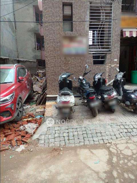 1 RK House for Rent  In Sector 28