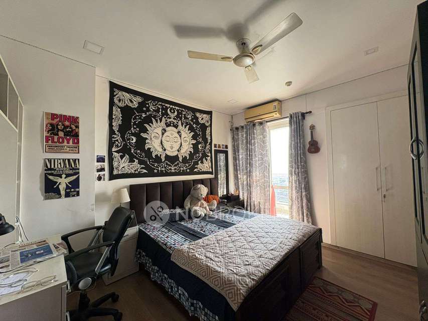 4 BHK Flat In Lotus Especia, Lotus Espacia For Sale  In Sector 100,