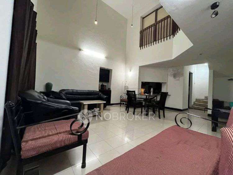 Single Room for Male In 3 BHK  In Sayantara Apartment, Bhosle Nagar In Sayantara Apartment