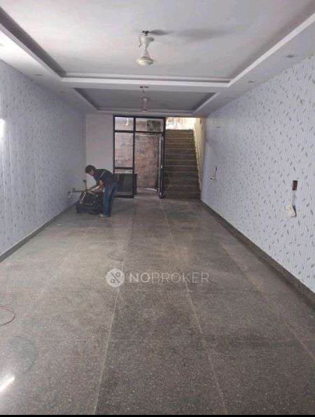 Office Space in Lajpat Nagar Ii, Lajpat Nagar, Delhi for sale 