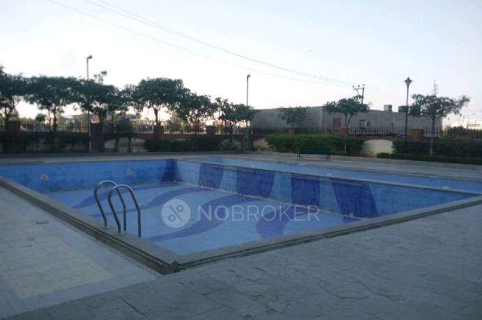 3 BHK Flat In Mahagunpuram For Sale  In Mahagunpuram