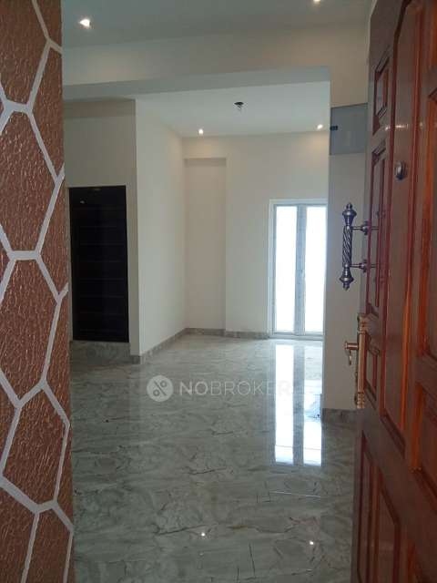 2 BHK Flat In Devi Apartment For Sale  In Perambur