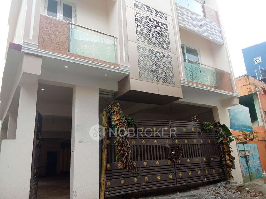 2 BHK Flat In Devi Apartment For Sale  In Perambur