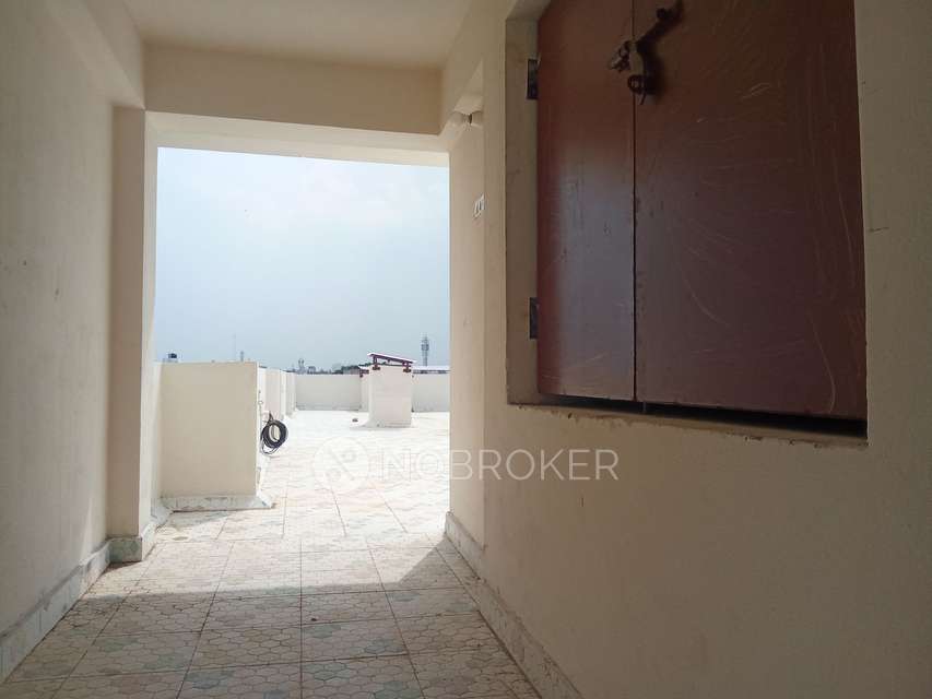 2 BHK Flat In Devi Apartment For Sale  In Perambur