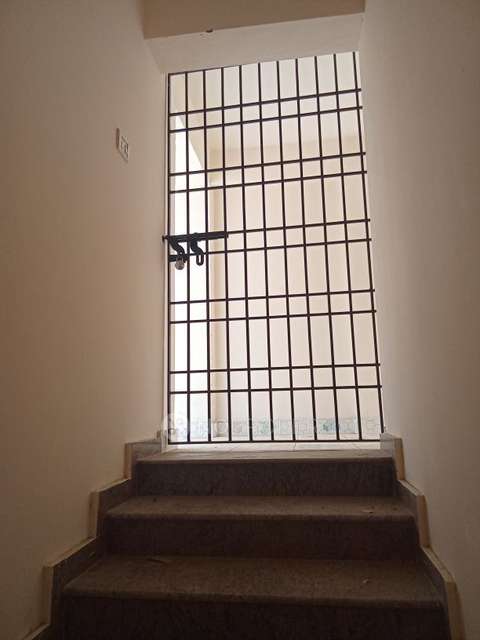 2 BHK Flat In Devi Apartment For Sale  In Perambur