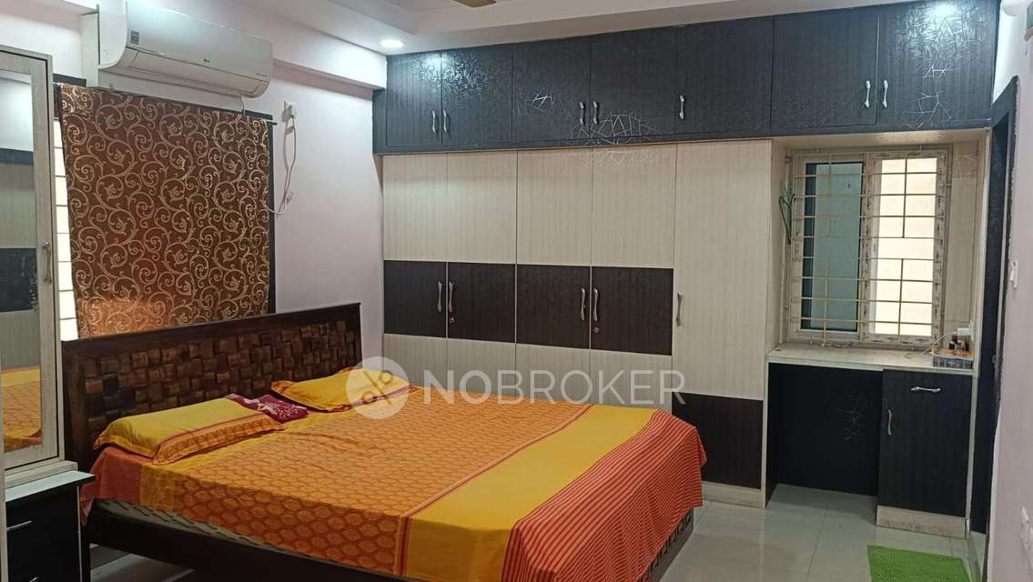 3 BHK Flat In Lakshmi Sapphire For Sale  In Miyapur 