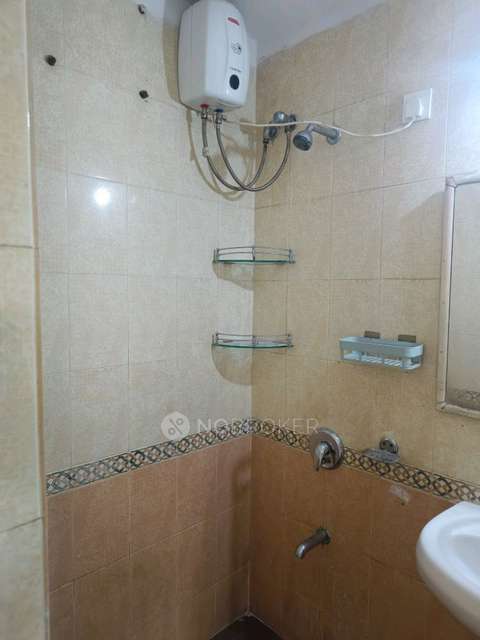 2 BHK Flat In Lokhandwala Whispering Palms For Sale  In Kandivali East