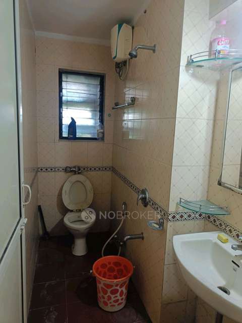 2 BHK Flat In Lokhandwala Whispering Palms For Sale  In Kandivali East