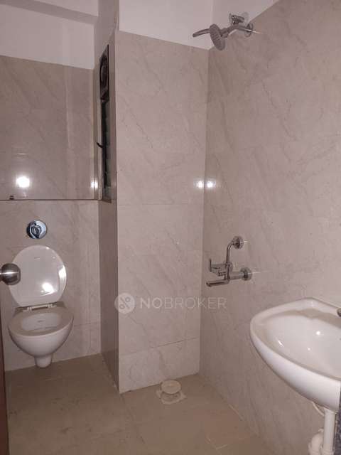 2 BHK Flat In Pate Skyi Star Town Phase 2 For Sale  In Bhukum