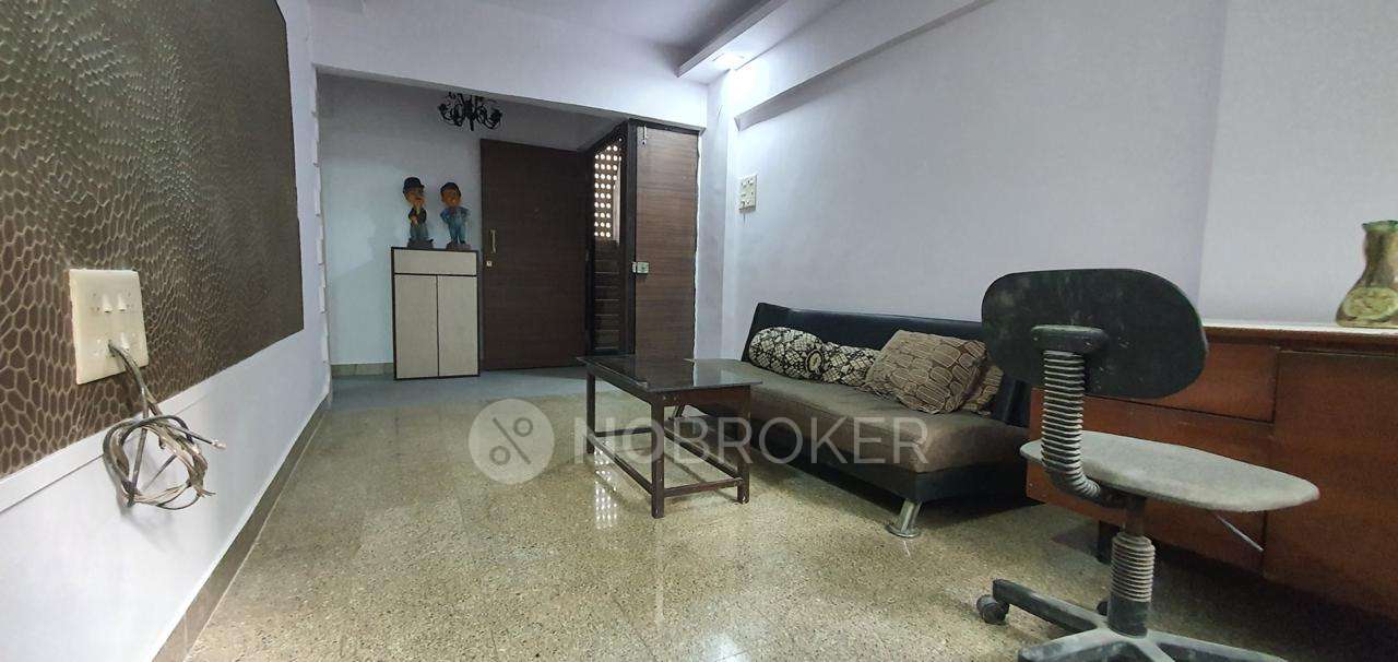 1 BHK Flat In Tree Shade, Andheri East, Mumbai for Rent  In Andheri East, Mumbai