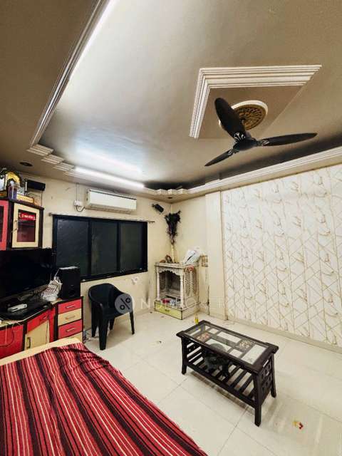 1 BHK Flat In 712 Budhwar Peth Niwara Complex 3rd Floor for Rent  In Sakal Office