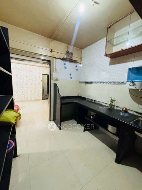 1 BHK Flat In 712 Budhwar Peth Niwara Complex 3rd Floor for Rent  In Sakal Office