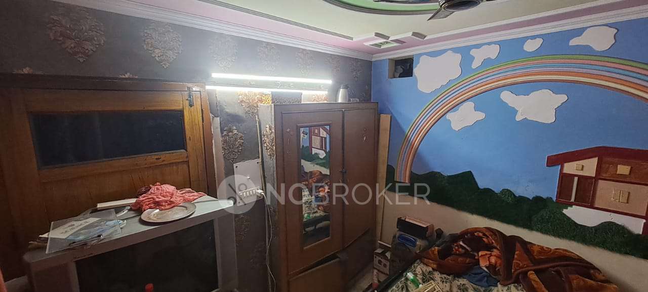 4+ BHK Flat For Sale  In Shastri Nagar