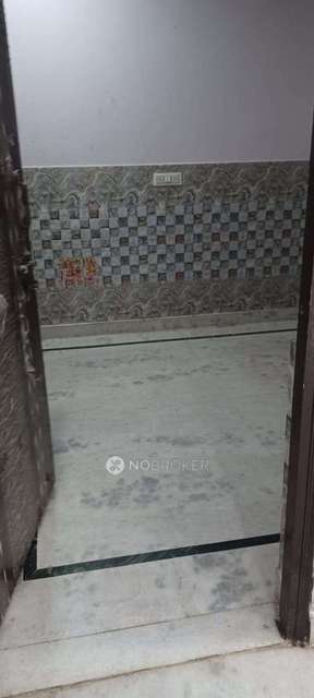 Godown/Warehouse in West Karawal Nagar, Delhi for Rent 