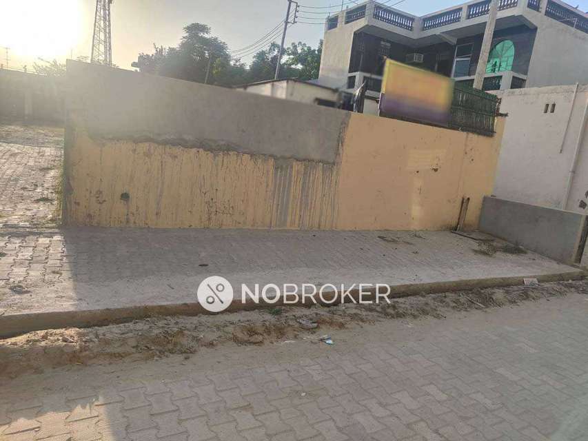 Godown/Warehouse in Sector 86, Gurgaon for Rent 