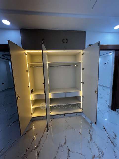 3 BHK Flat In Builder Floor Stilt 4 For Sale  In Sector 8