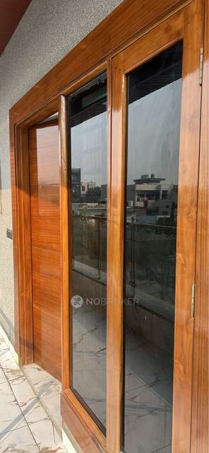 3 BHK Flat In Builder Floor Stilt 4 For Sale  In Sector 8