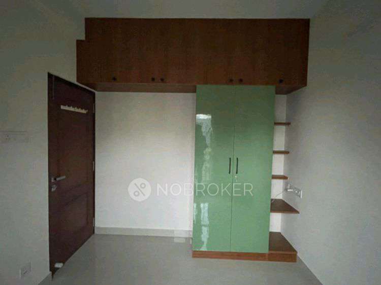 2 BHK Flat In Navins Starwood Towers 2 For Sale  In Medavakkam