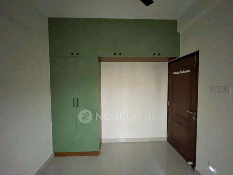 2 BHK Flat In Navins Starwood Towers 2 For Sale  In Medavakkam