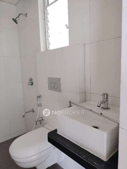 2 BHK Flat In Godrej Emerald  For Sale  In Thane West