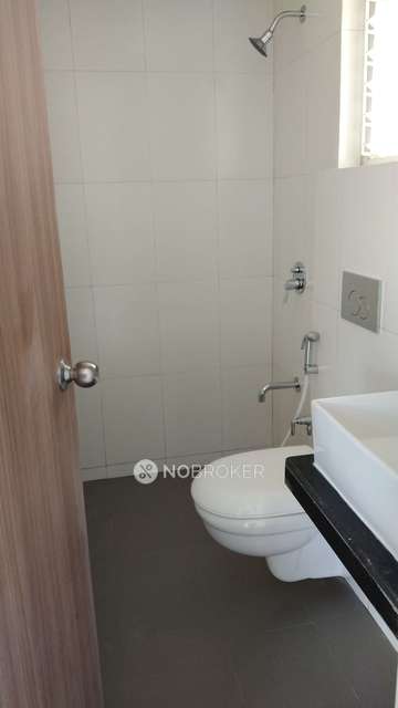 2 BHK Flat In Godrej Emerald  For Sale  In Thane West