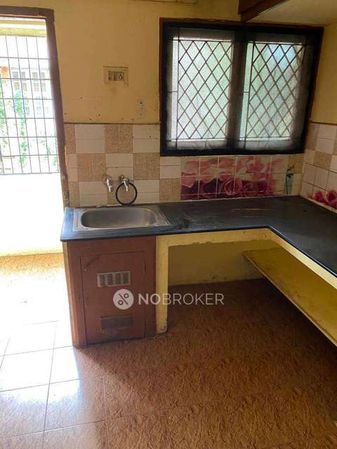 3 BHK Flat In Sree Ram Apartment For Sale  In  Vadapalani