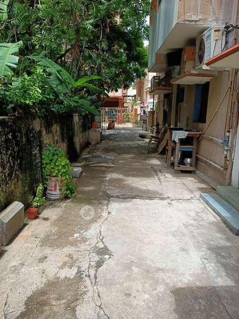 3 BHK Flat In Sree Ram Apartment For Sale  In  Vadapalani