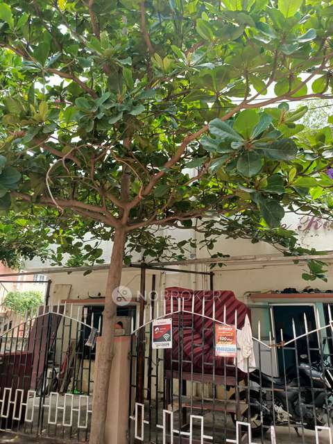 3 BHK Flat In Sree Ram Apartment For Sale  In  Vadapalani