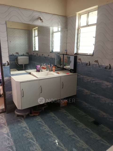 2 BHK Flat In Mahesh Galaxy for Rent  In Mahesh Galaxy Building-a