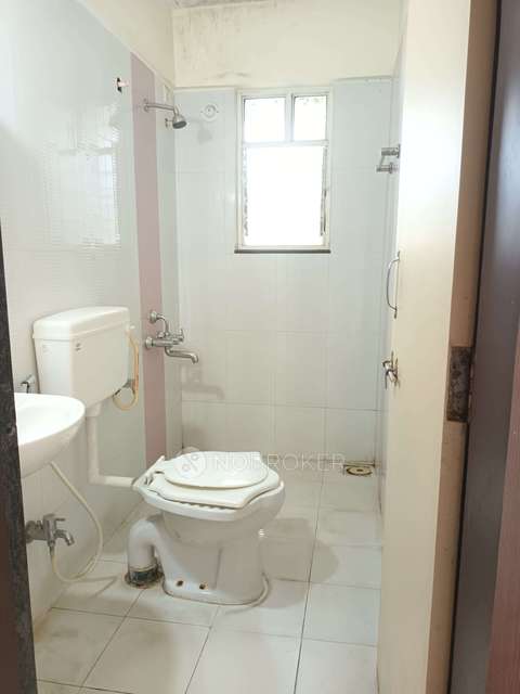 2 BHK Flat In Mahesh Galaxy for Rent  In Mahesh Galaxy Building-a