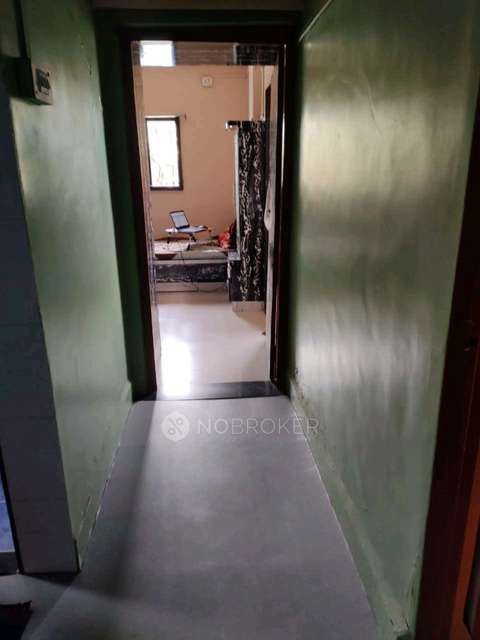 Single Room for Female In 2 BHK  In Bhakti Enclave In Yashwant Nagar
