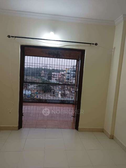 2 BHK Flat In Jaywant Plaza For Sale  In Jaywant Appartment