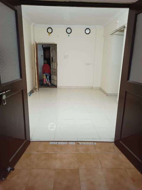 2 BHK Flat In Jaywant Plaza For Sale  In Jaywant Appartment