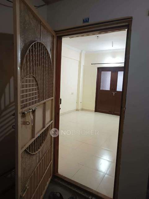 2 BHK Flat In Jaywant Plaza For Sale  In Jaywant Appartment