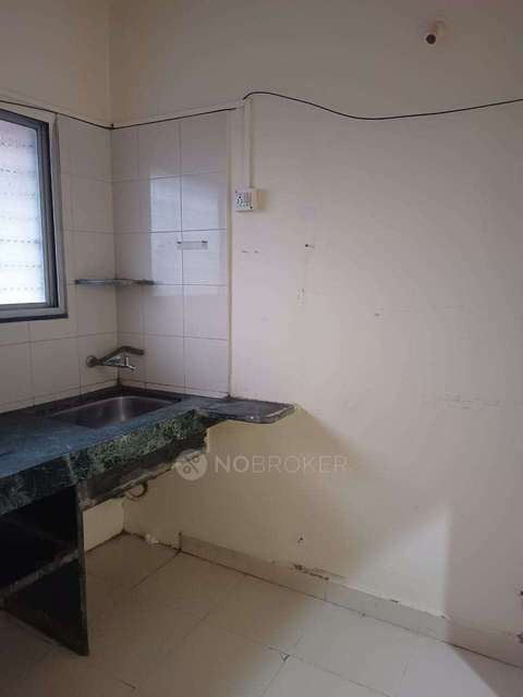 2 BHK Flat In Jaywant Plaza For Sale  In Jaywant Appartment