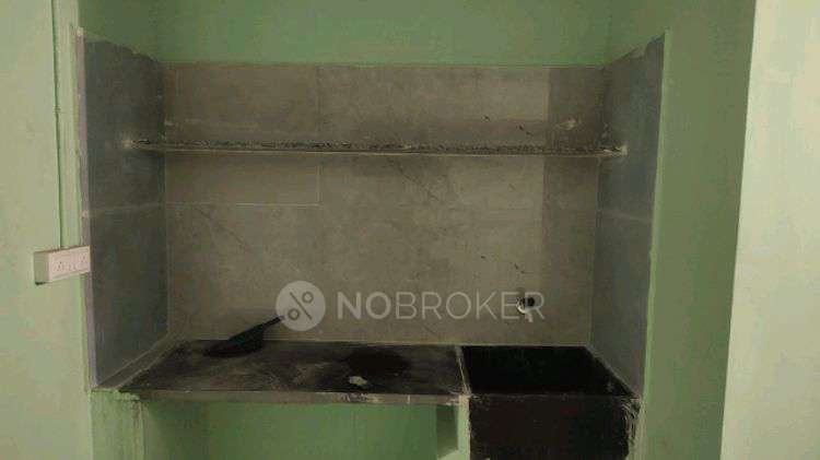 1 BHK Flat In Shree Lakshmi for Rent  In Munireddy Building Gp