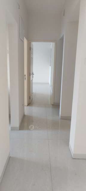 2 BHK Flat In Orovia Phase 1 For Sale  In Orovia Phase 1