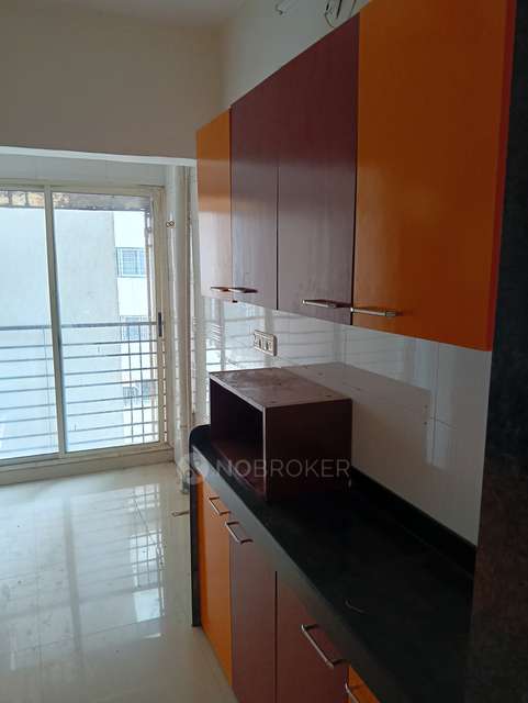 2 BHK Flat In Lords Apartments For Sale  In Lords Co-operative Housing Society