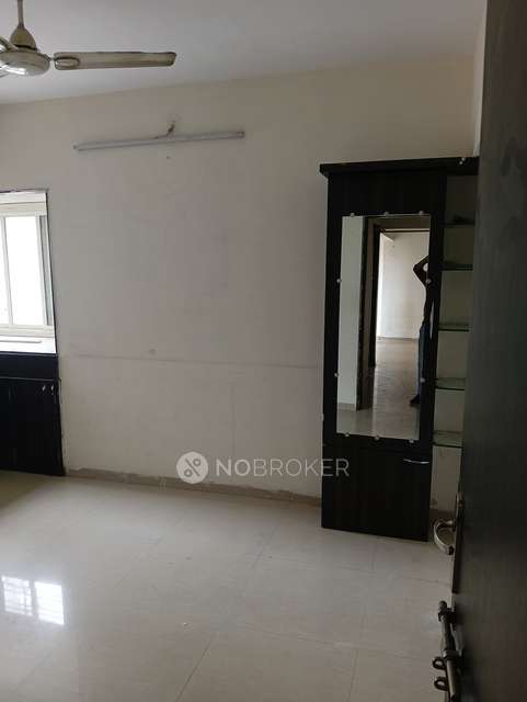 2 BHK Flat In Lords Apartments For Sale  In Lords Co-operative Housing Society