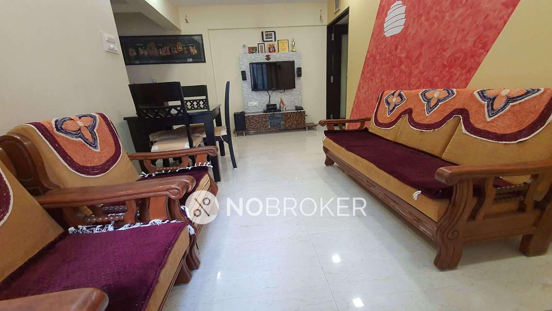 2 BHK Flat In Mantri Park For Sale  In Goregaon East