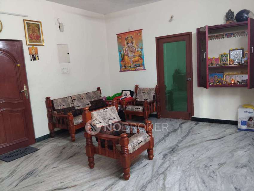 2 BHK Flat In Standalone Building  For Sale  In Valasaravakkam